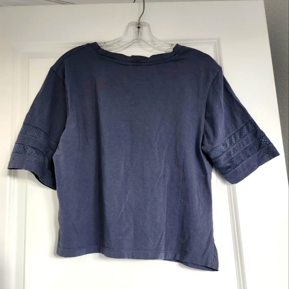 Bebe sport boxy sequin t-shirt size Large - Picture 2 of 4